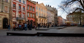 lviv-ukraine-rynok-square