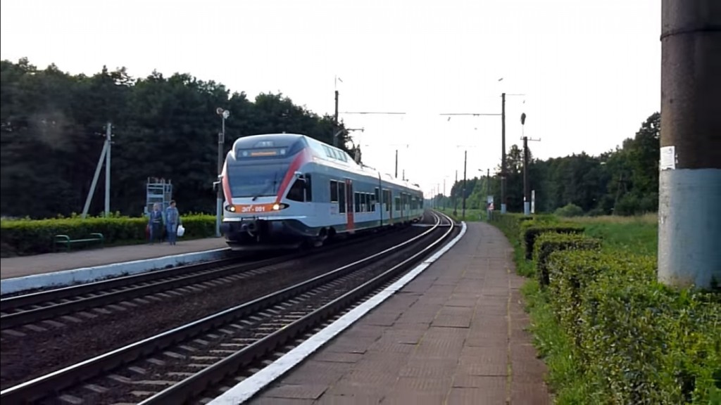 modern-train-belarus-stadler