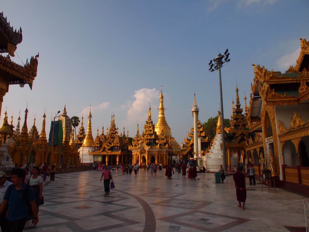 Shwedagon-Pagoda-Myanmar