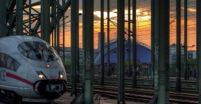 stay in cologne station