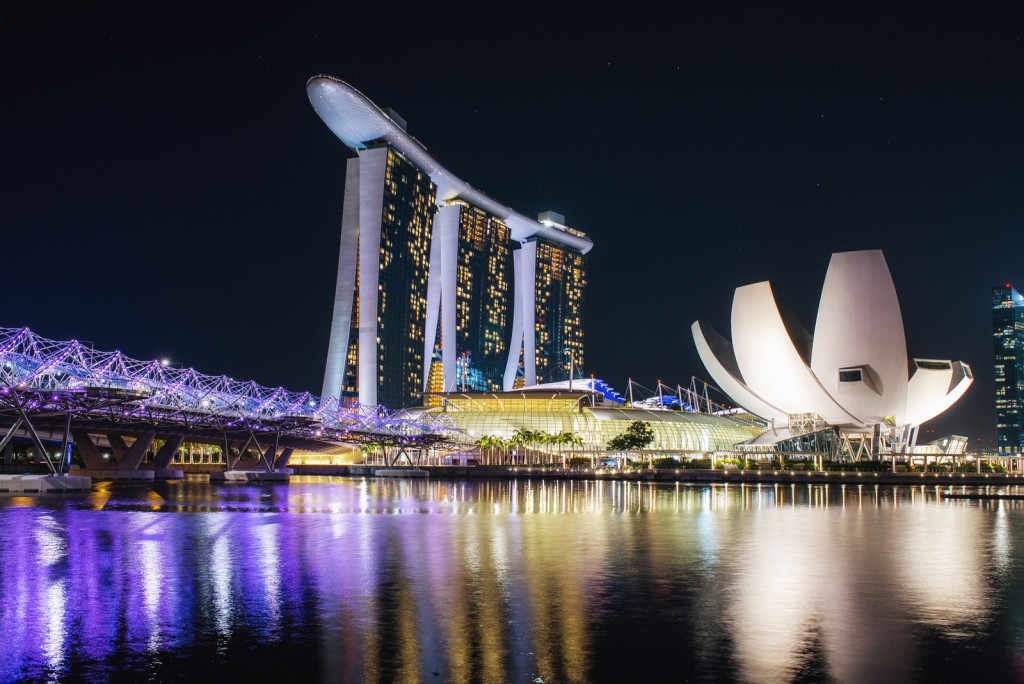 singapore-marina-bay-night