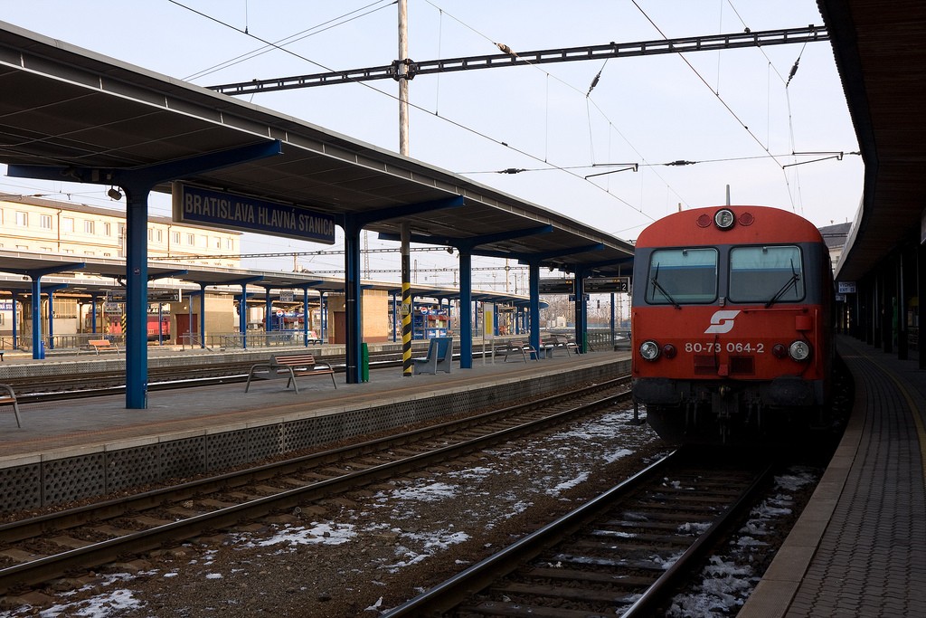 bratislava-train-station