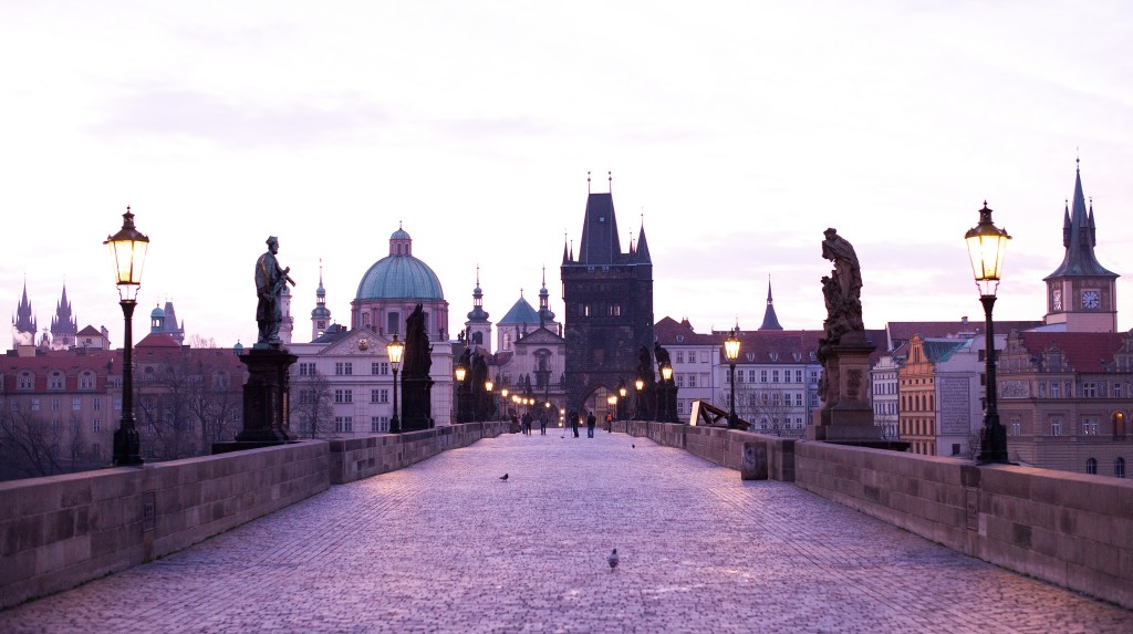 prague-sunrise