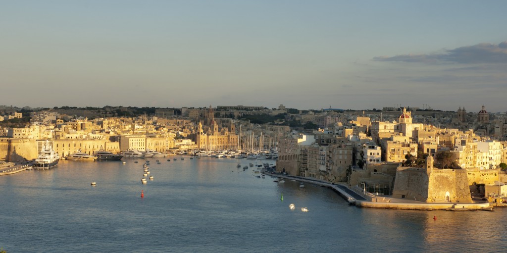 minimum salary in valleta malta