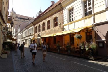 salary in vilnius
