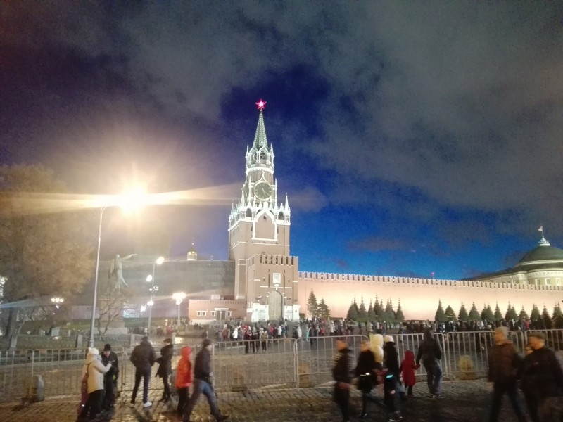 airport to moscow kremlin
