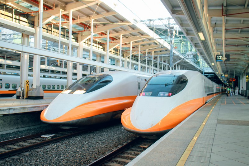 taiwan high speed rail train