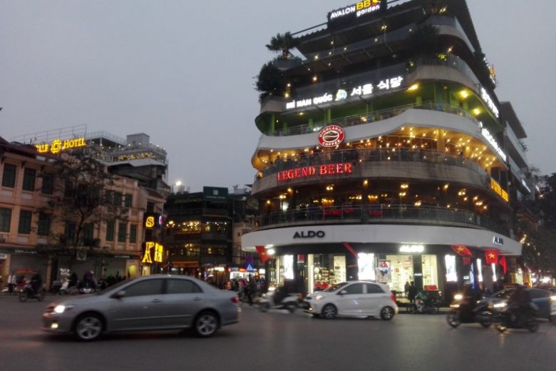 where to stay in hanoi