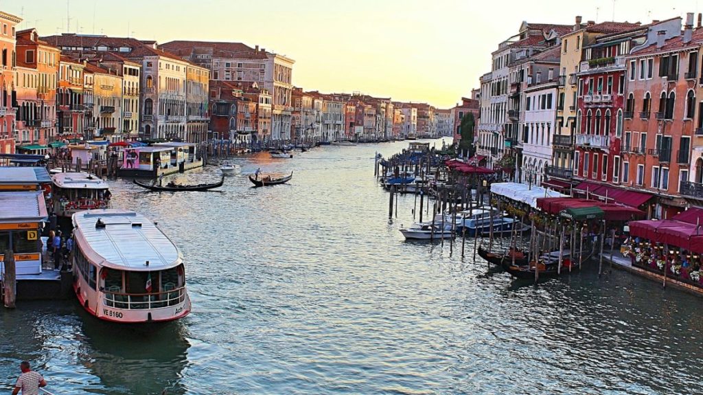 venice to verona train bus