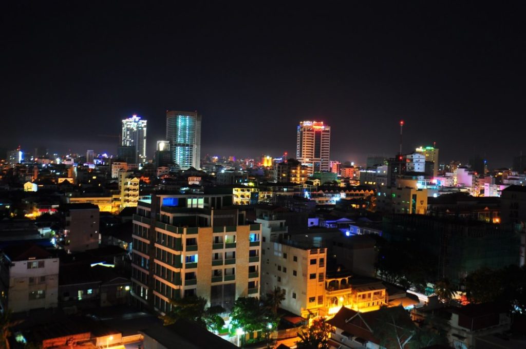 where to stay in phnom penh