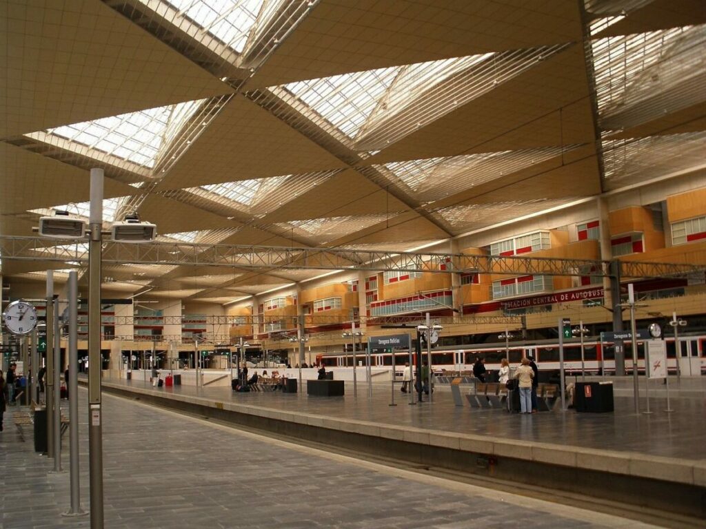 zaragoza train station