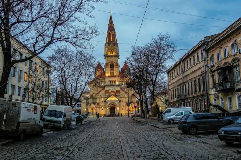 best places to learn russian
