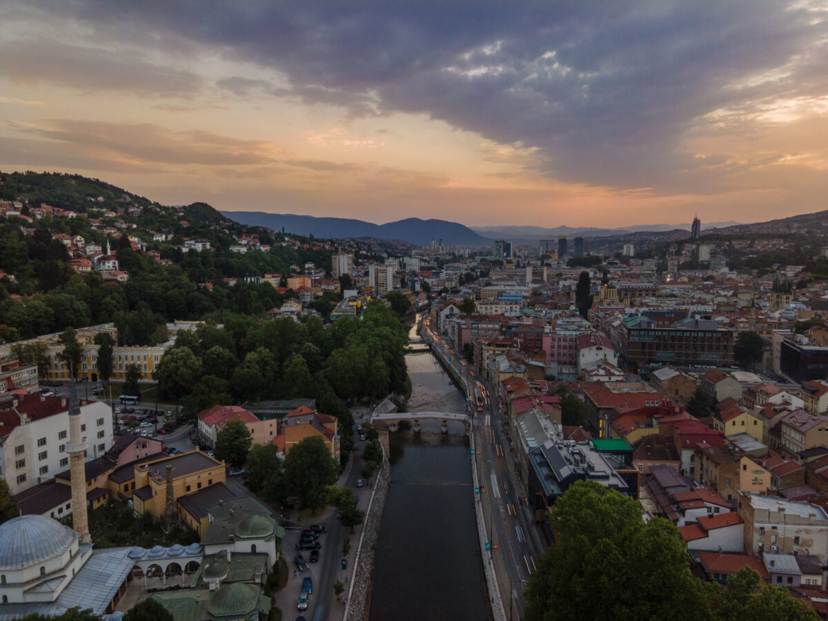 How to find a Job in Bosnia and Herzegovina - Check in Price